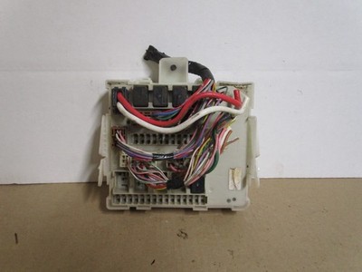 06 Nissan Pathfinder Xterra Engine Fuse Box Relay Block 2006