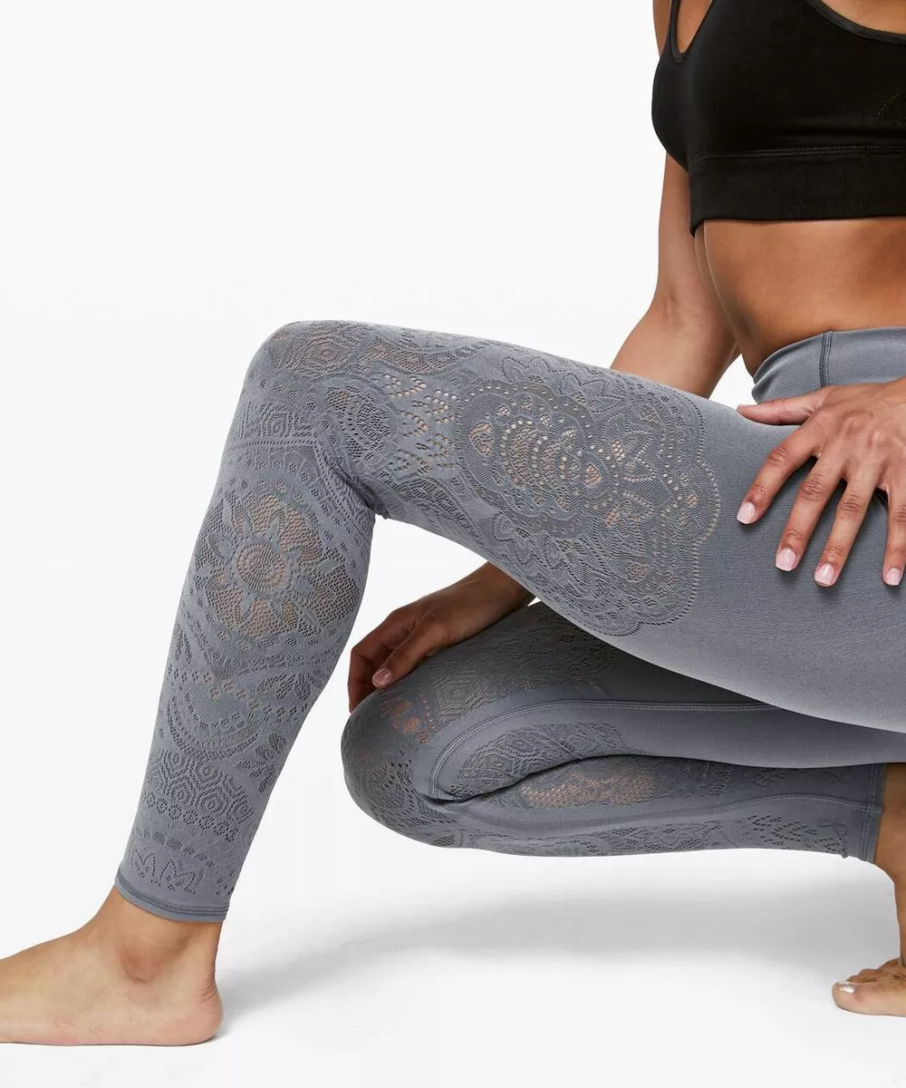 NWT Lululemon Reveal Tight *Zen Expression Solar Grey, SIZE 2