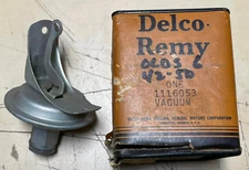 NOS Delco Remy GM 1116053 Distributor Vacuum Chamber Advance
