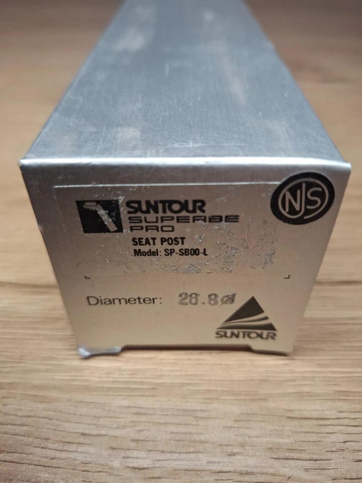 Ricambi bici d'epoca retrò nuovi con scatola NOS Suntour reggisella - modello... - Immagine 2 di 4