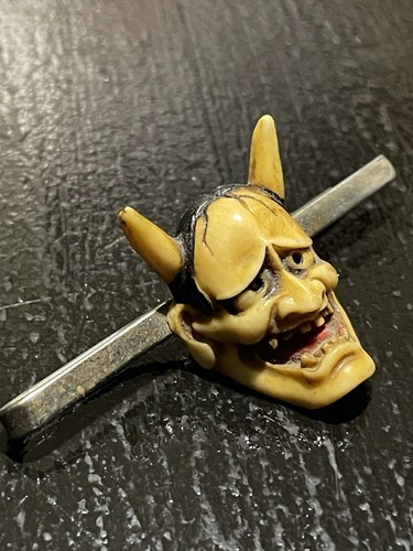 👺👹Vintage Celluloid HANNA ONI DEVIL MASK, TIE Clip. very Cool 👹👺 - Picture 13 of 13