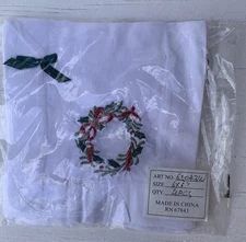 C&F Enterprises  Christmas Wreath 6x6” 4 Piece Napkins