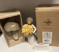 Willow Tree Good Cheer Figurine Yellow Flowers Bouquet 2015  Susan Lordi Demdaco