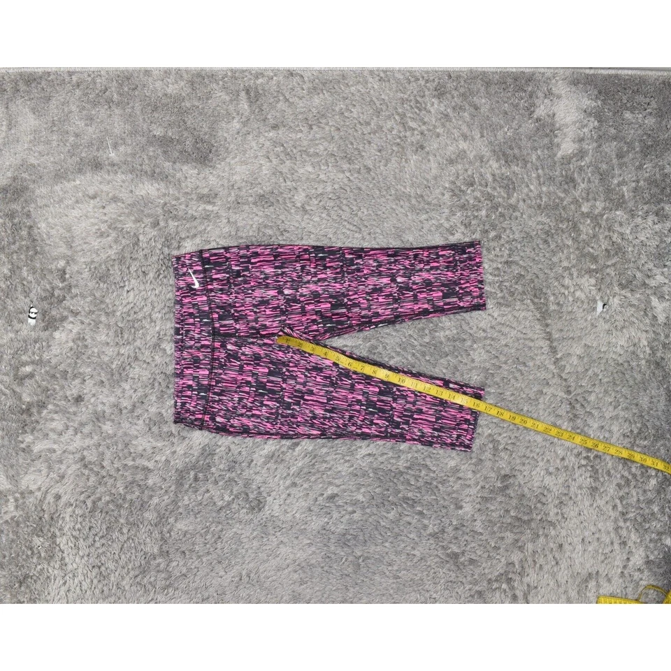 Леггинсы Nike Dri Fit женские размер M брюки-капри розовые полиэстер без застежек с геометрией - Изображение 3 из 4