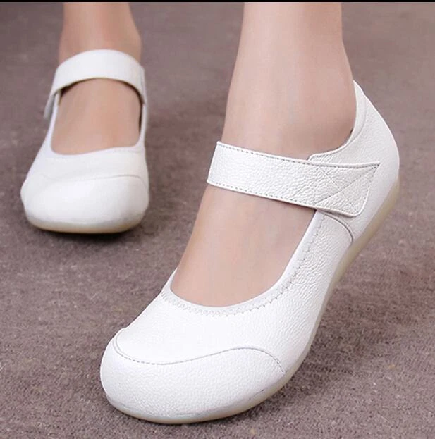 Female flats shop