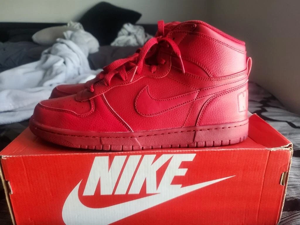 Nike Big High Gym Red Size 10.5
