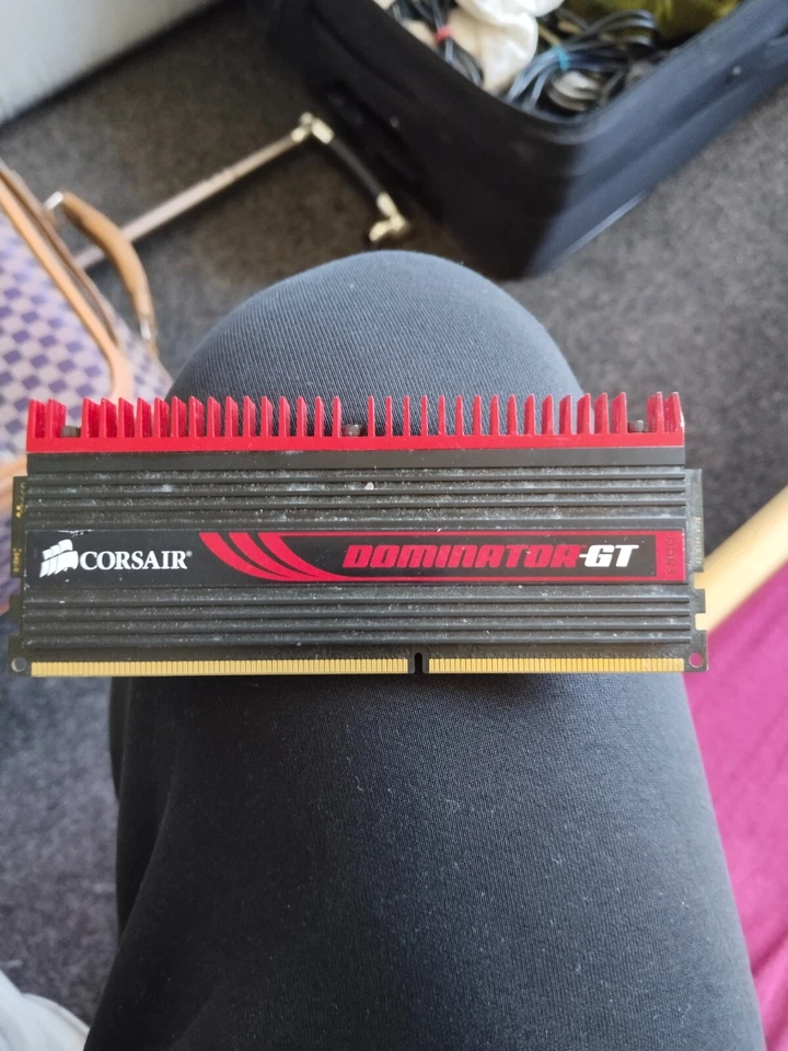 8GB 2x 4GB DDR3 Corsair Dominator-GT memory CMT8GX3M2A2000C9 CL9 9-10-9-27 ram - Image 2 of 2