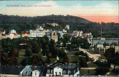 Marienbad , Blick gegen den Kirchenplatz