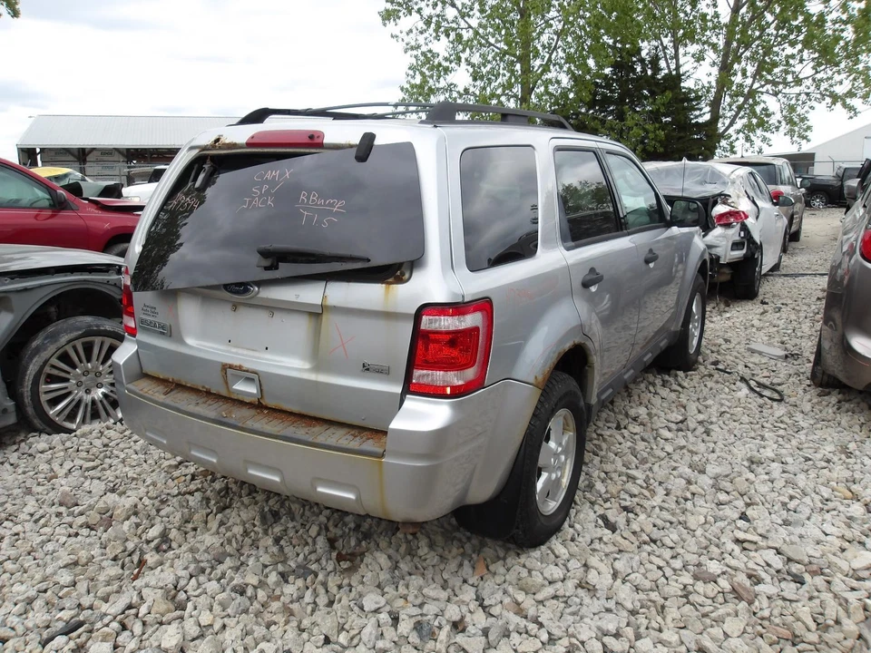 Used Engine Coolant Reservoir fits: 2010 Ford Escape Grade A - Image 4 of 4