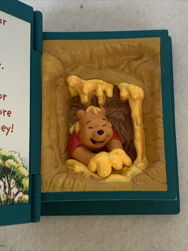 Vtg Disney Hallmark Storybook Ornament “A sticky Situation” Winnie The Pooh 2004 - Picture 8 of 8
