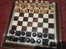 gioco Scacchi in Marmo con Dama in Marmo scacchiera