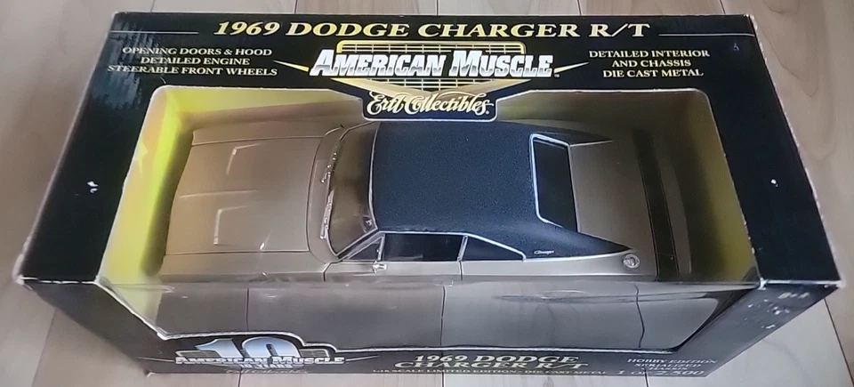 1969 Dodge Charger R/T 2500 Car American Muscle Ertl Die Cast 1:18 - NEW READ - Image 3 of 4