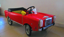 VINTAGE ORIGINAL GREEK RED MERCEDES METAL PEDAL CAR FROM 60s BY EB.PA