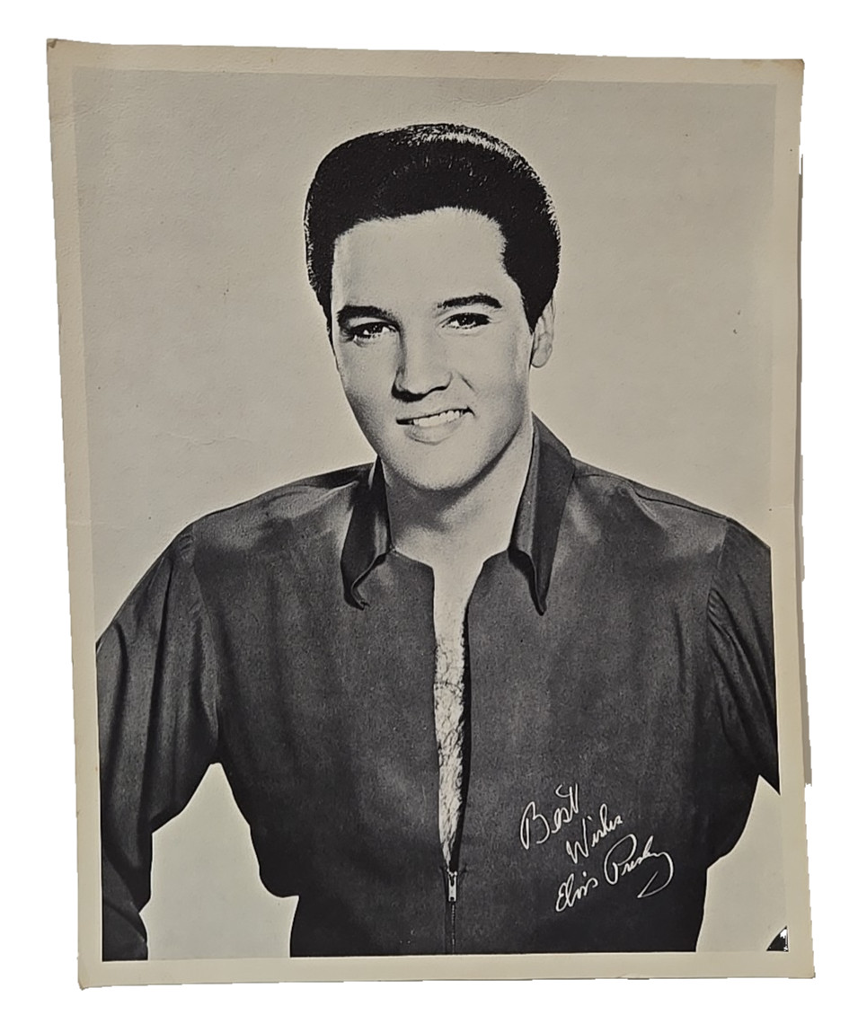 ELVIS PRESLEY 8x10 BW Original 1964 Publicity Photo Facsimile Auto Textured