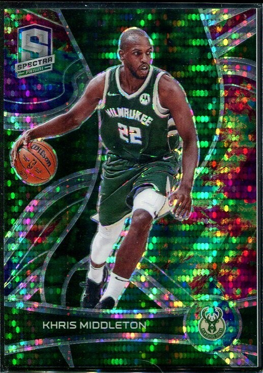 2021-22 Panini Spectra Prizm Khris Middleton #38 /99