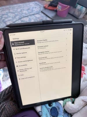 Amazon Kindle eBook Reader 32GB 10.2'' Wi-Fi Bluetooth Black Used