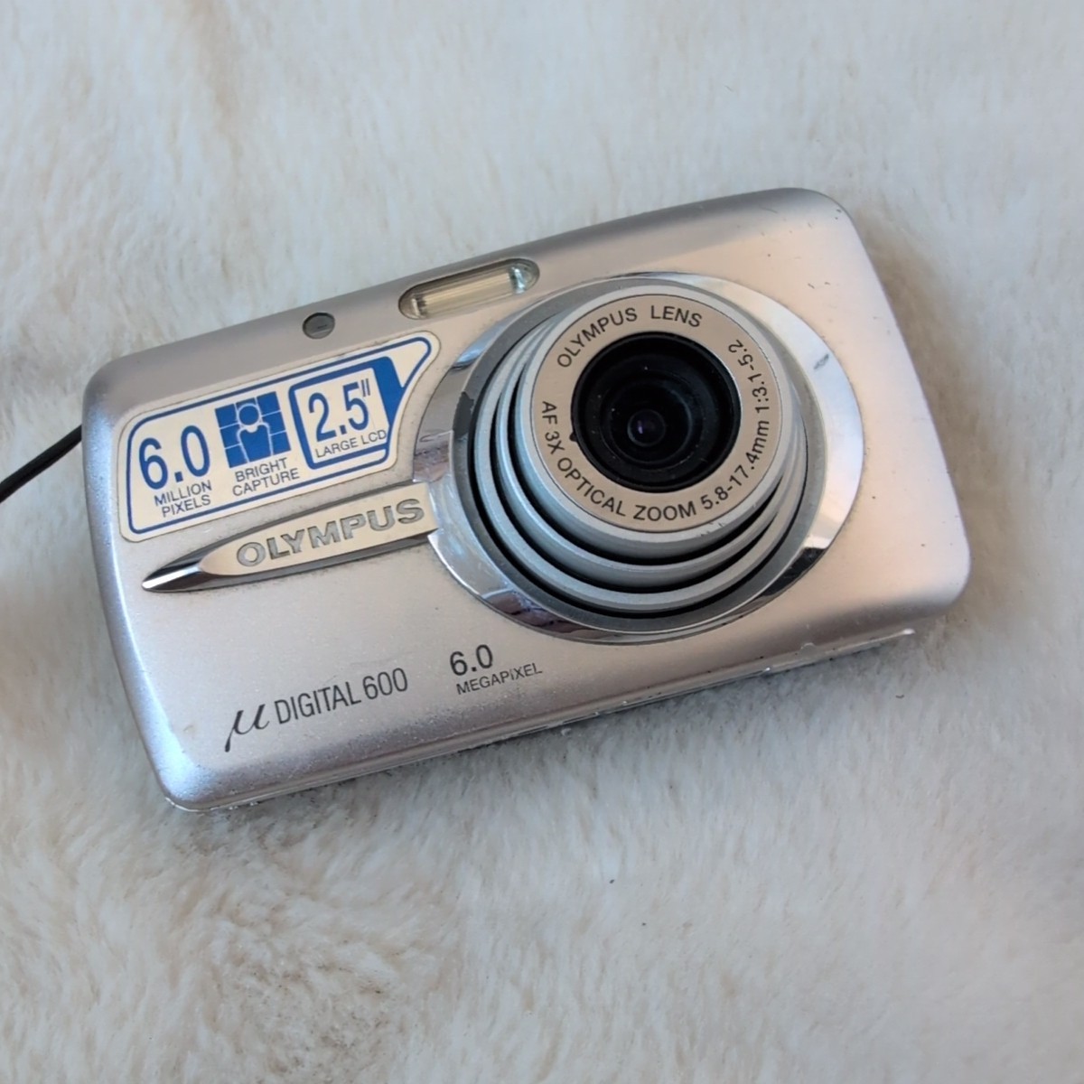 Olympus µ 600 6.0MP Digital Camera - Arctic silver for sale