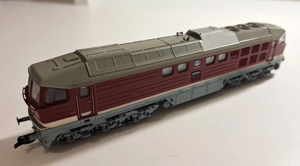 SpurTT 1:120 PIKO Diesellok BR 130 028-4 DR Ep.IV -Digital- Betr.Nr. beleuchtet