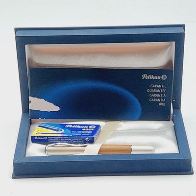 Pelikan Epoch P364 Walnuss Holz Füllfederhalter 18K Goldfeder - Schachtel 