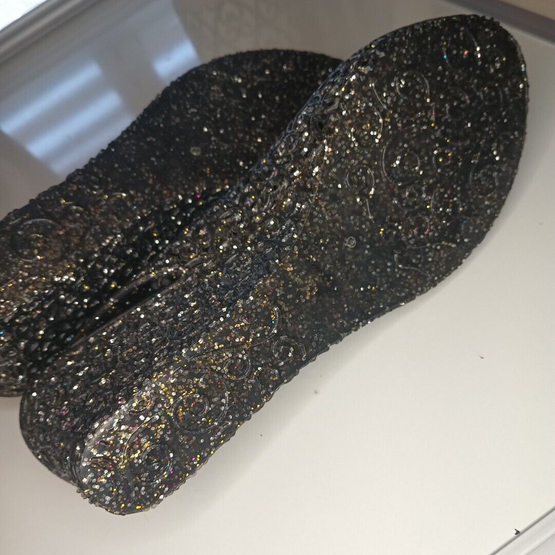 Picture 5 of 11