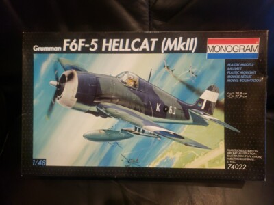 Monogram Grumman F6F-5 Hellcat Modellbausatz im Maßstab 1:48.