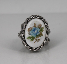 Sarah Coventry Vintage Silvertone Metal Ring Adjustable Enamel Fashion Jewelry