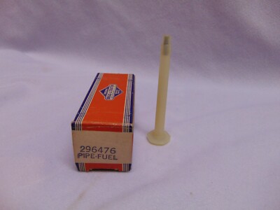 unused New in box Briggs & Stratton pipe Fuel #296476 USA