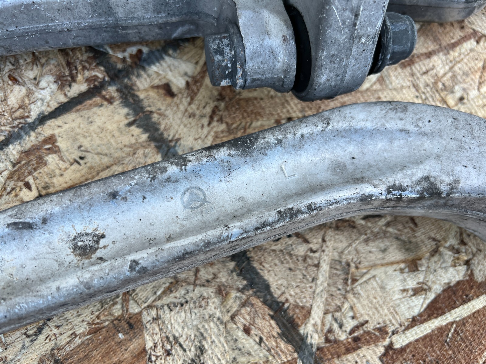 Bentley Flying Spur 2004-2010 FRONT+LEFT+LOWER Control arm