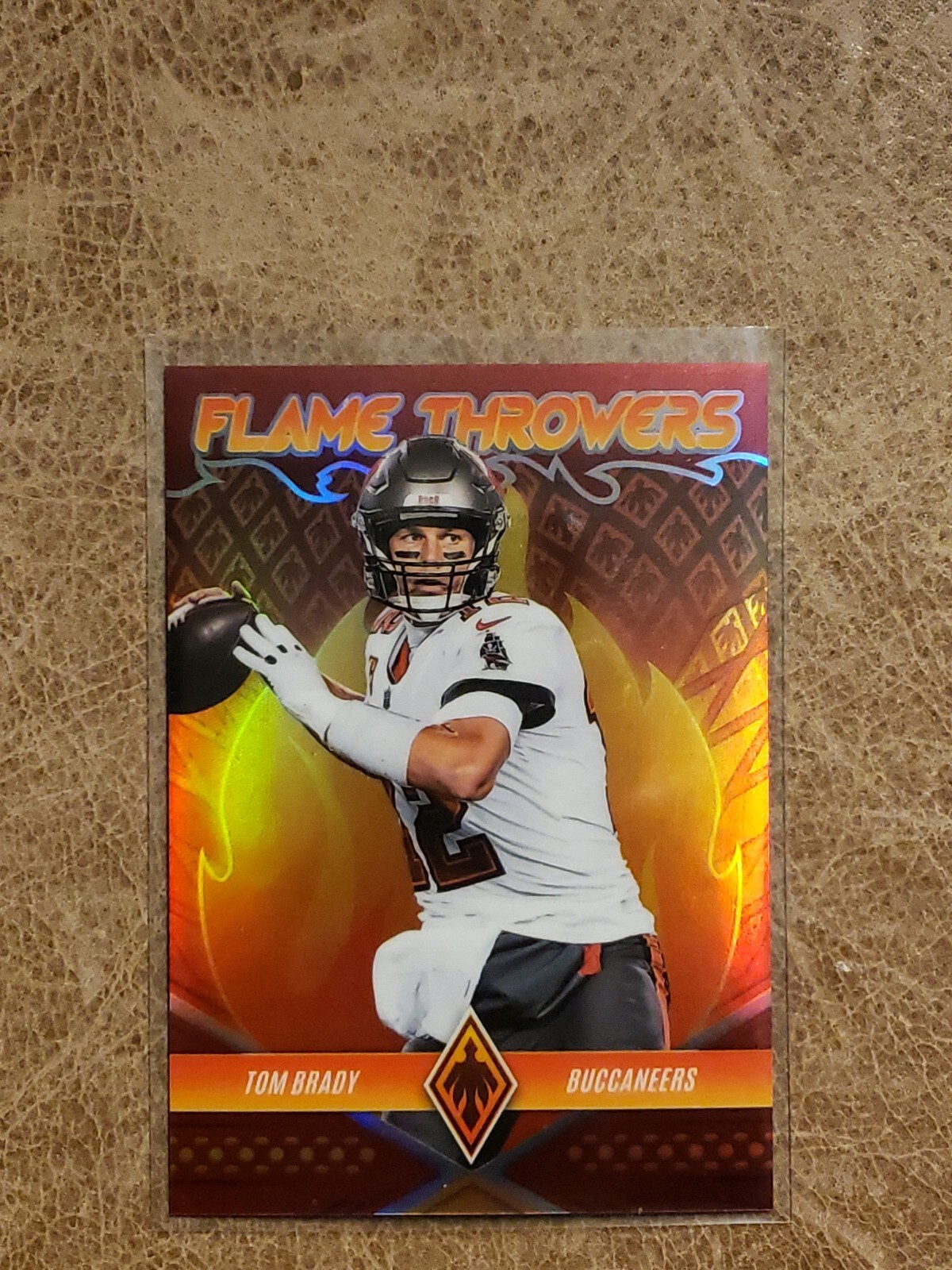 2022 Panini Phoenix Tom Brady Flame Throwers RED #41/199  #FT-1 Buccaneers