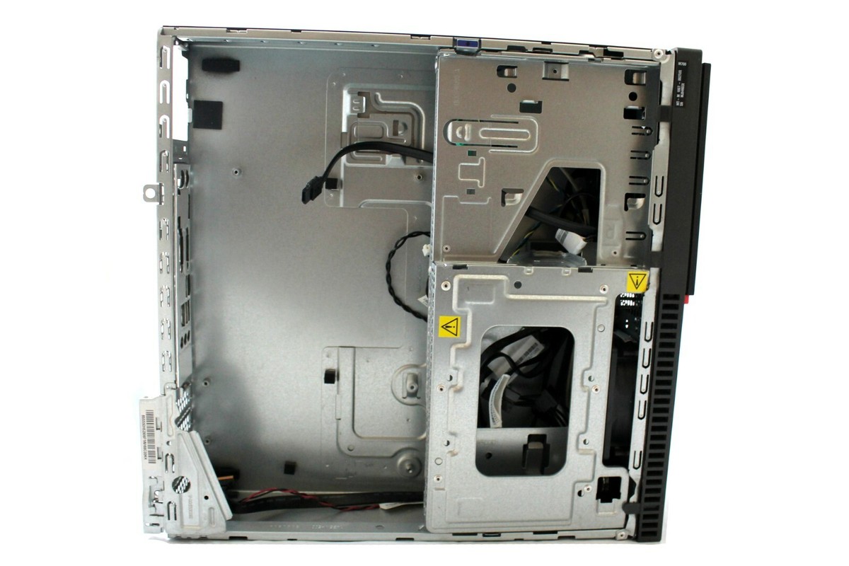 Étui De Bureau Lenovo ThinkCentre M700 – Occasion Avec E/S Avant Et Câbles Inclus