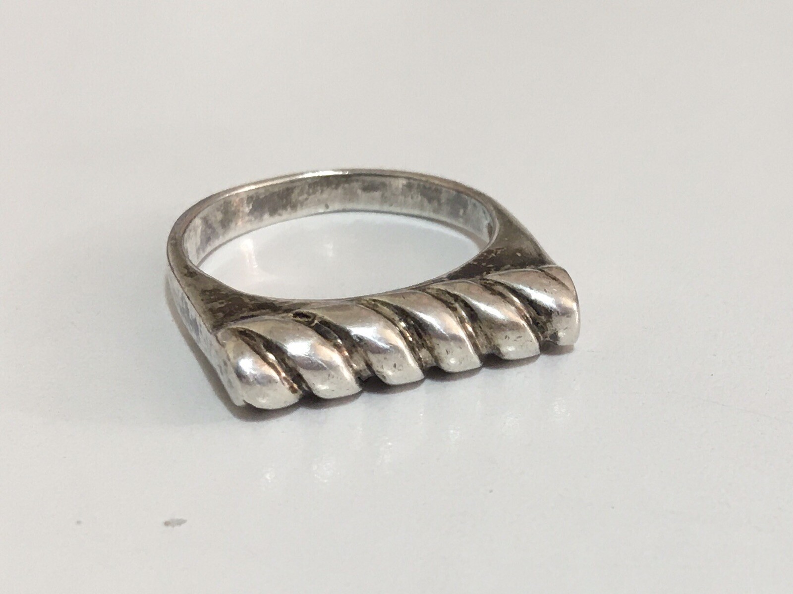 925 Solid Sterling Silver Unique Twisted Bar Ring… - image 7