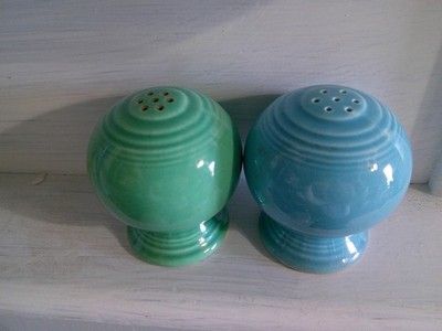 Vtg Fiestaware Jadeite Green & Turquoise BALL Shape Salt & Pepper Shakers Fiesta