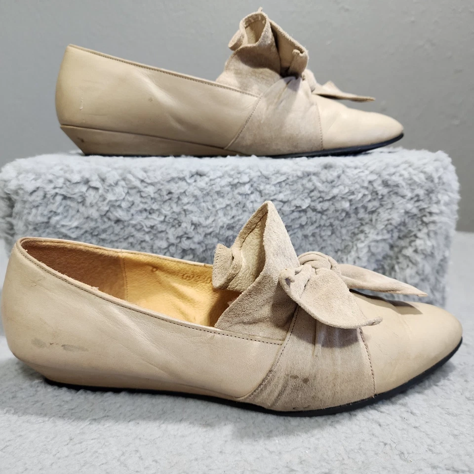 Apache of California Womens Leather Slip On Dress Shoes Size 6 Beige Bow - Image 3 of 4