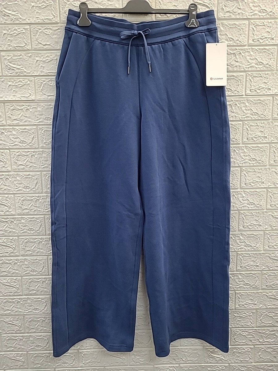●lululemon●Scuba スキューバ Mid Rise Wide Leg レギュラー丈 Lululemon Scuba Mid-Rise Wide-Leg Pant *Regular - Black