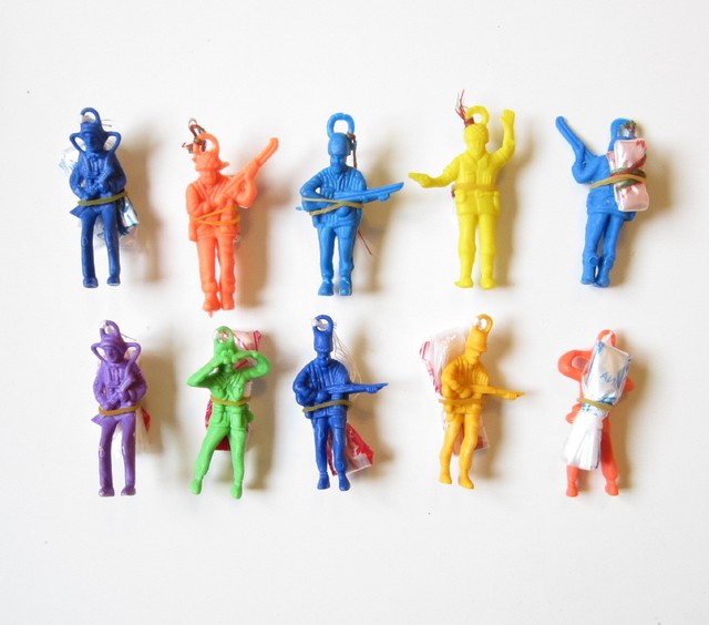 paratrooper parachute toy
