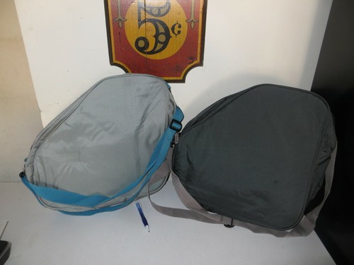 L.L BEAN MESSENGER BAGS - Picture 5 of 5