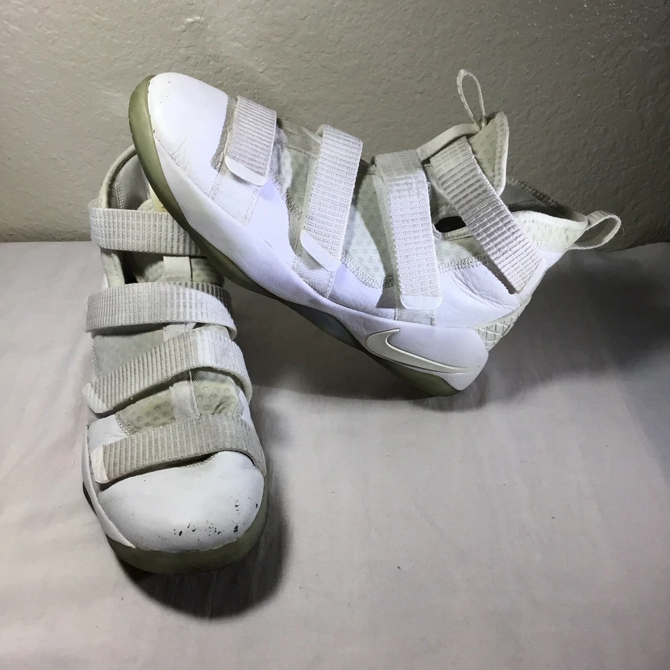 Nike Lebron Soldier XI 11 Talla 7 Y Foto 2 de 4