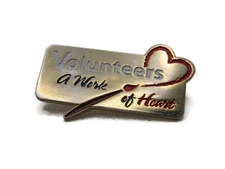 Volunteers A Work Of Heart Pin Gold Tone