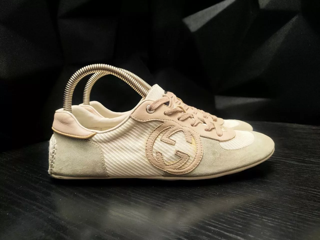 Chaussures GUCCI GG baskets imbriquées taille 36,5