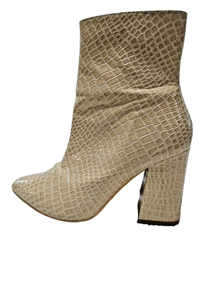Boohoo Botines Para Mujer Talla 5 Tacón Bloque Cocodrilo Repujado Beige Imitación Cuero Foto 2 de 4