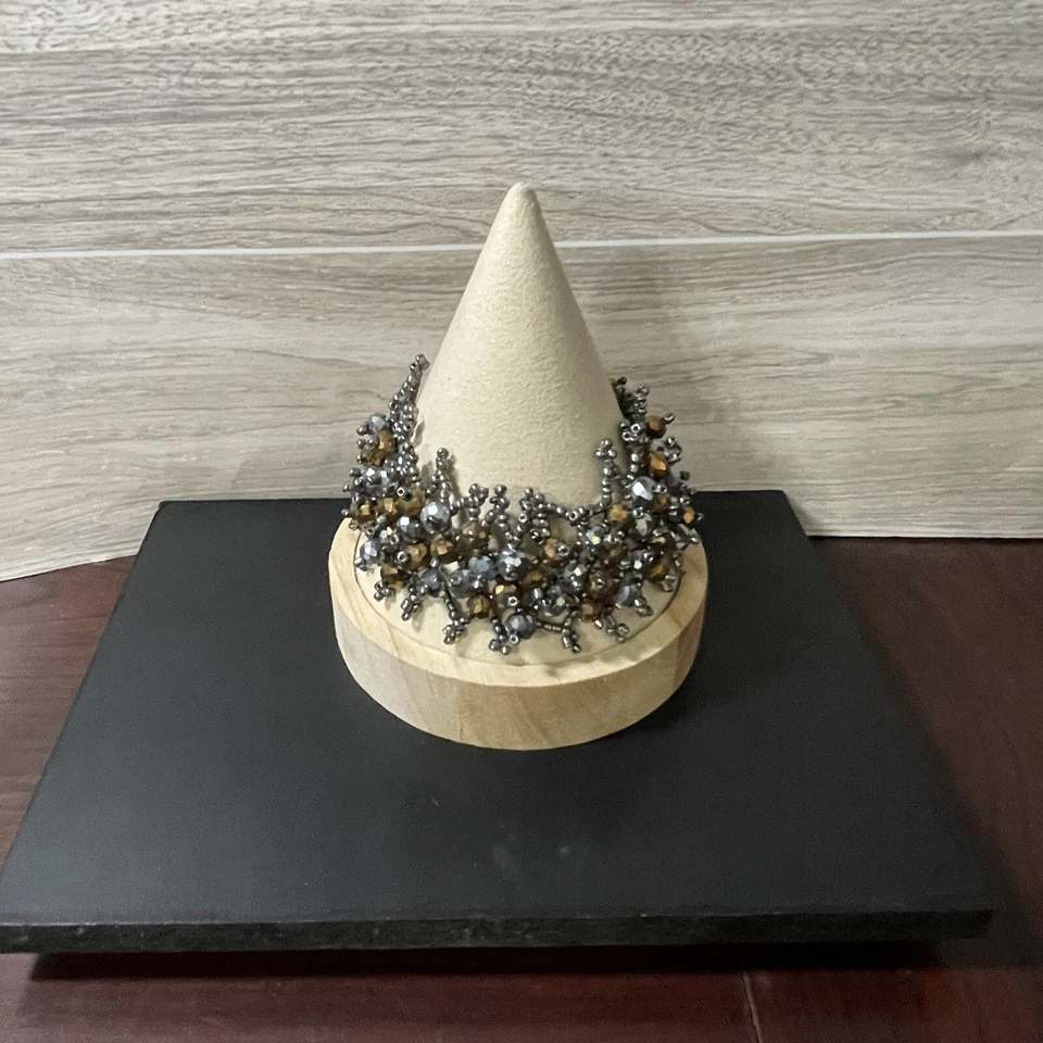 Brazalete elástico vintage con cuentas de bronce y estaño diseño francés Foto 3 de 4