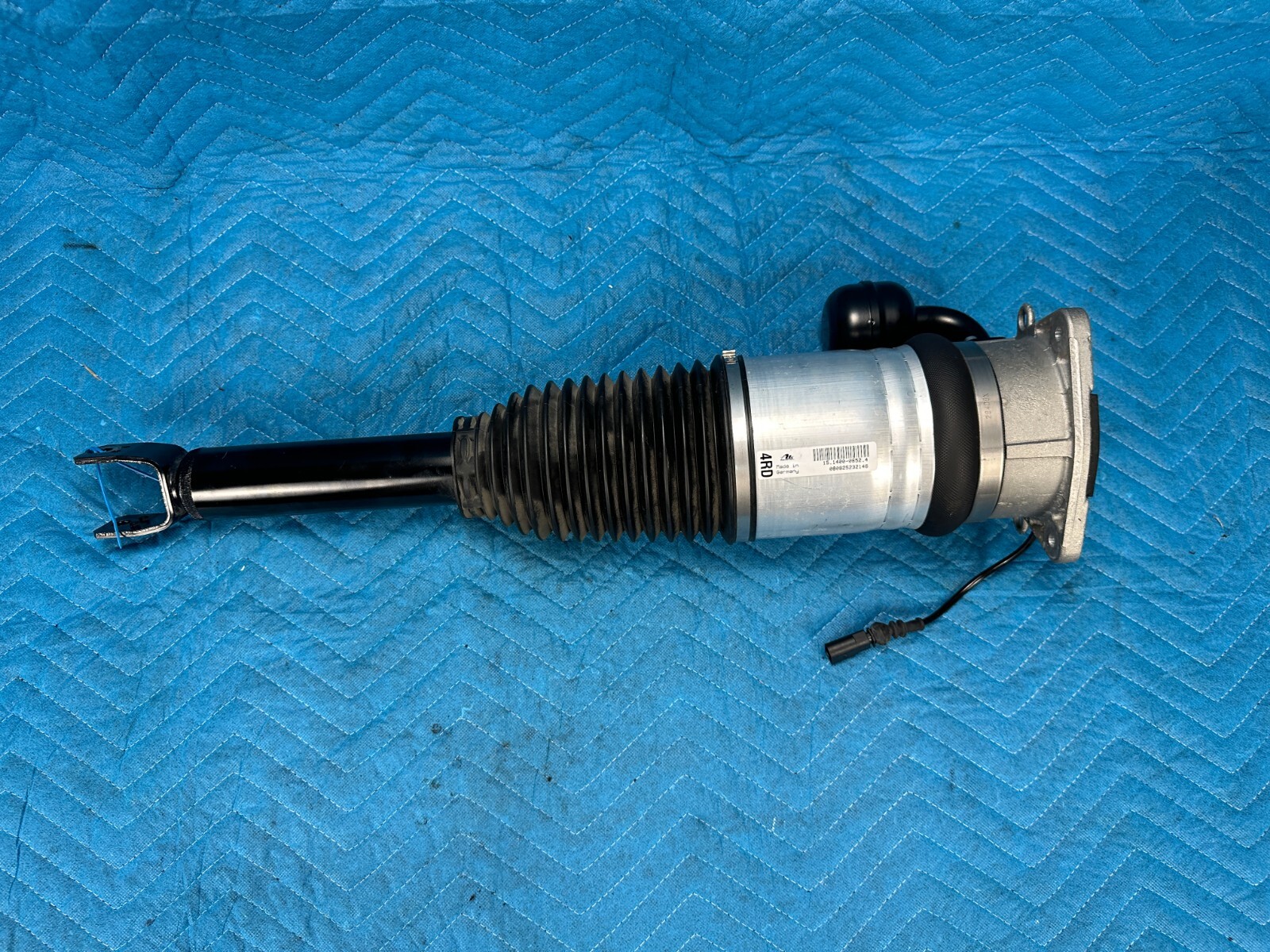 Bentley Flying Spur Rear Air Shock Absorber Strut Passenger Side 29k 06-12 OEM