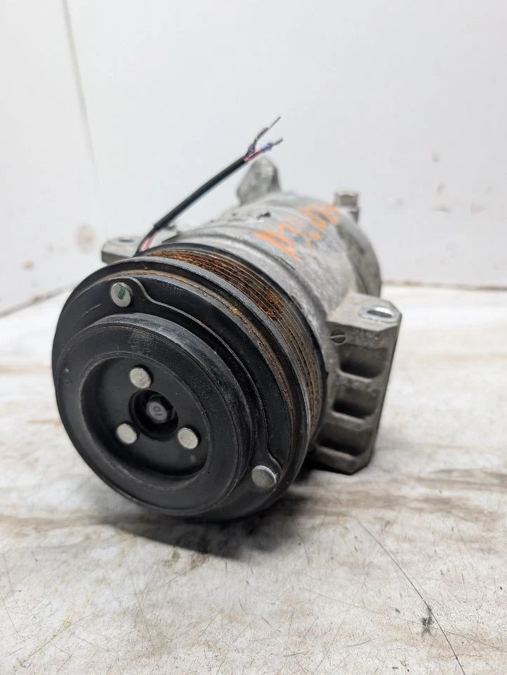 Used A/C Compressor fits: 2013 Nissan Nv200 MR20DE Cargo Van Grade A Foto 3 de 4