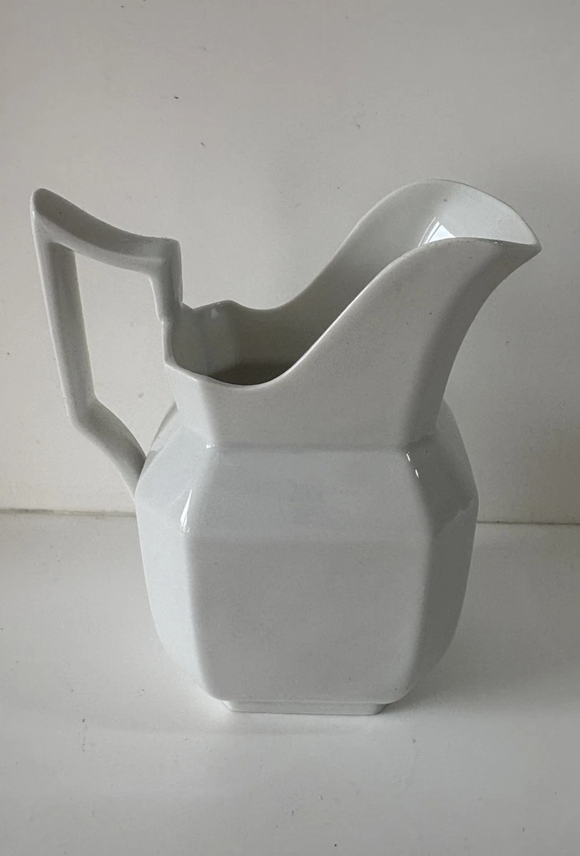 Pichet Marine en porcelaine blanche