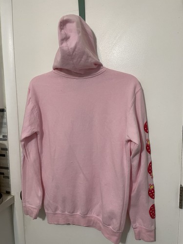 Sanrio Hello Kitty Barbie Pink Strawberry Milk Pullover Sweatshirt Hoodie Small - Bild 9 von 10