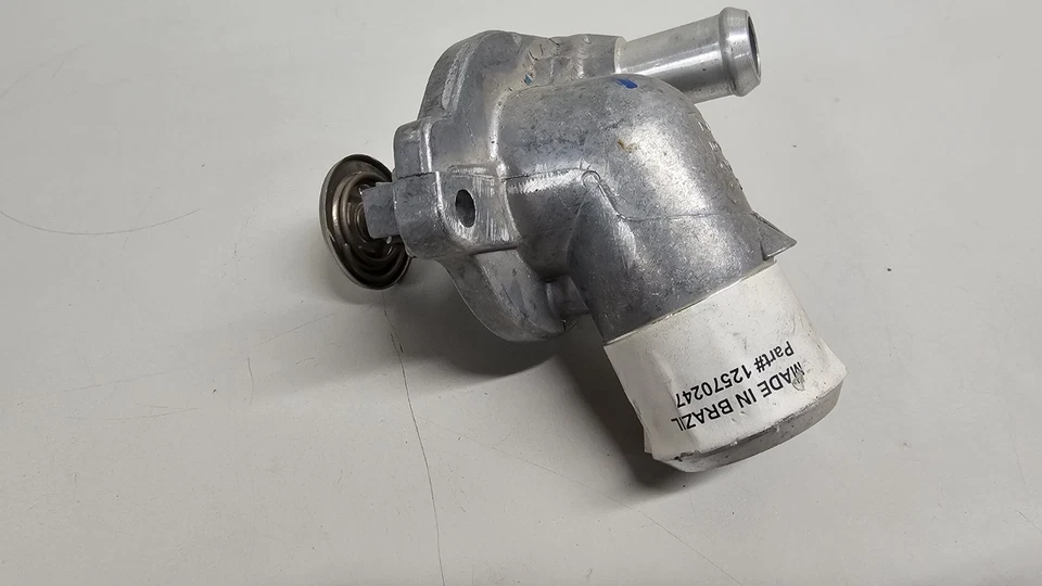 正品通用恒温器外壳 12570247 2001 - 2002 奥兹莫比尔极光 3.5L V6 — 第 2/4 张图片