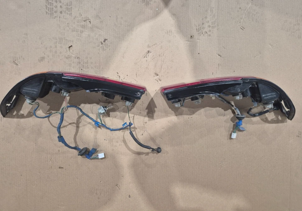 Juego de luces traseras y arneses Zenki MK2 Toyota MR2 Turbo OEM SW20 91 93 Foto 3 de 4