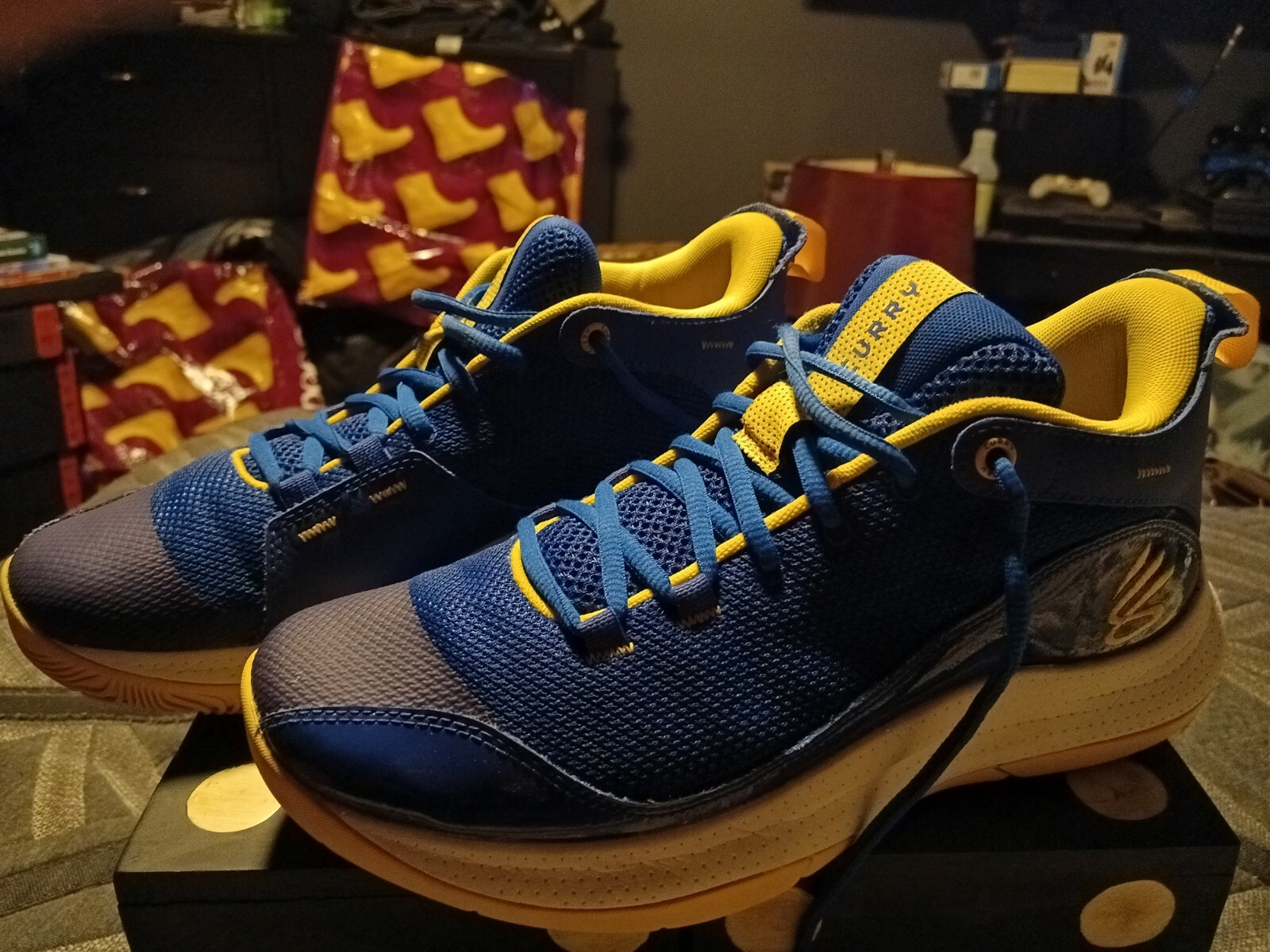 Size 9 Under Armour 3Z5 NM Blue Yellow for sale online eBay