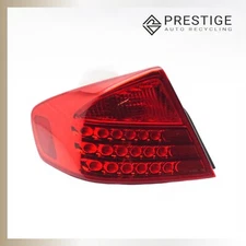 2003-2004 INFINITI G35 Sedan Tail Light Tail Lamp Quarter Left 26555-AL526 OEM