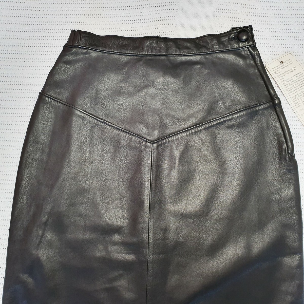 Dreske-Somoff 4-6 Vintage Black Softest Lambskin Leather Pleated